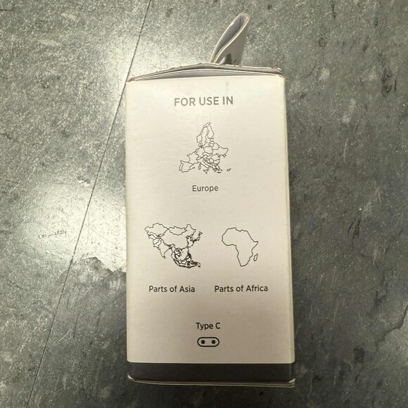 Travel Smart by Conair EU Adapter Plug with Outlet and 2 USB Ports - Picture 3 of 12